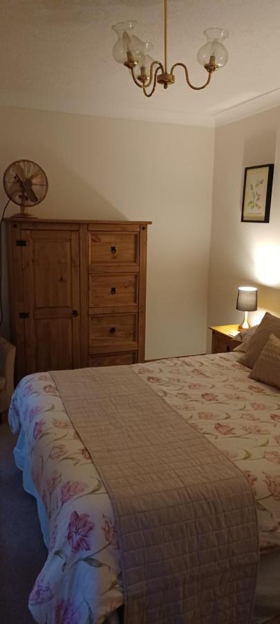 Woodpeckers Cottage B&B Pett Exterior photo
